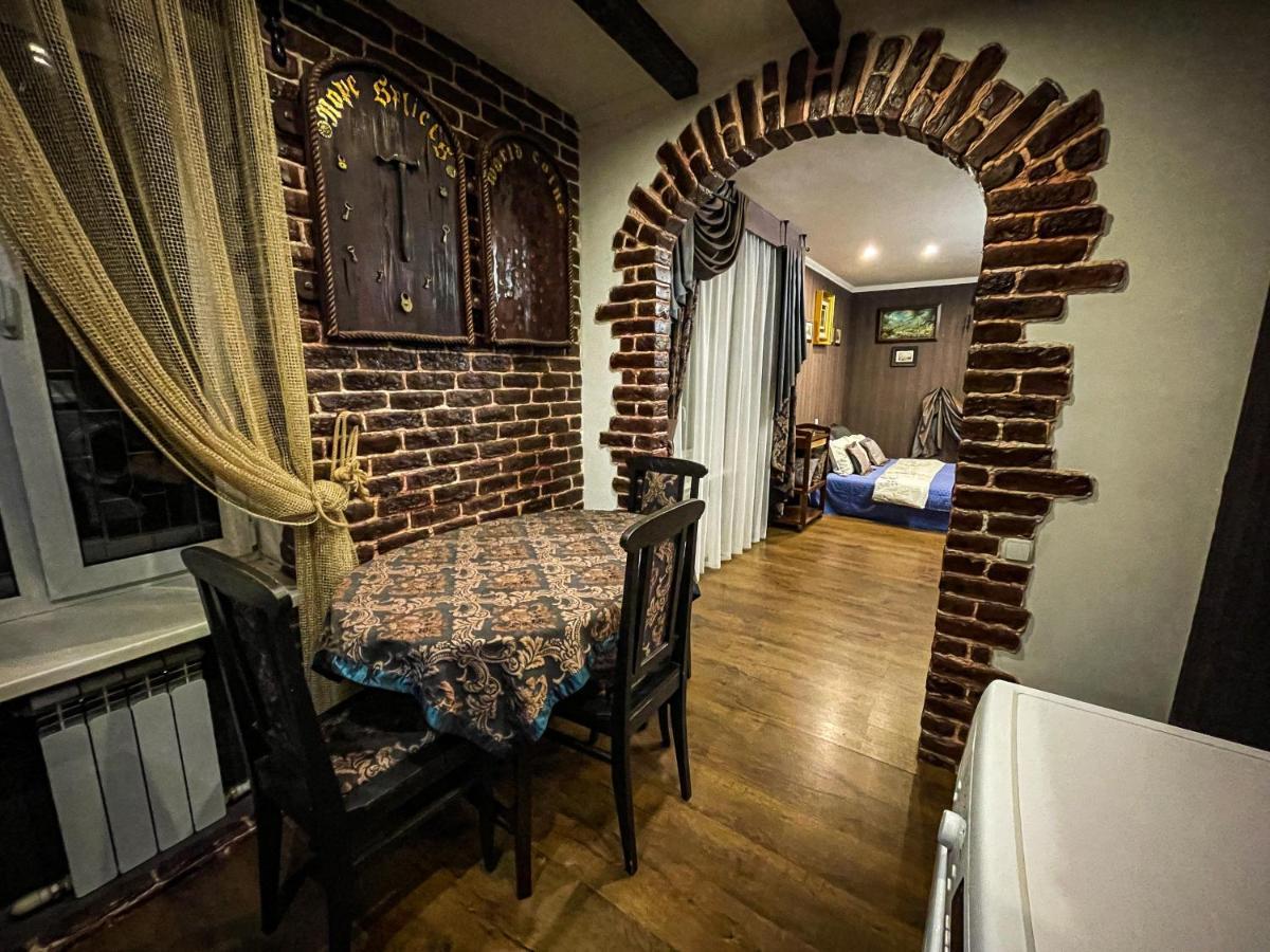 Apartment Greta - стильная студия в центре на шевченка *