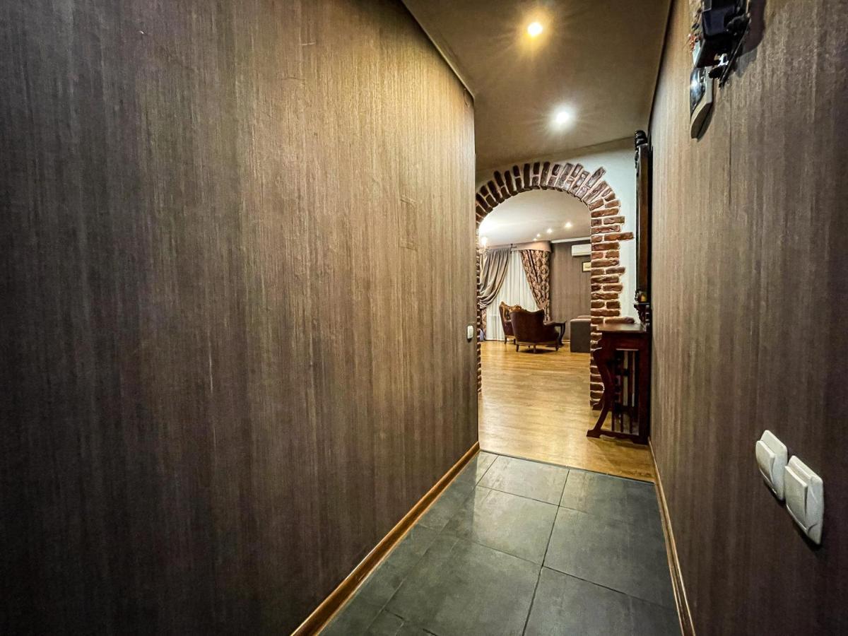 Apartment Greta - стильная студия в центре на шевченка